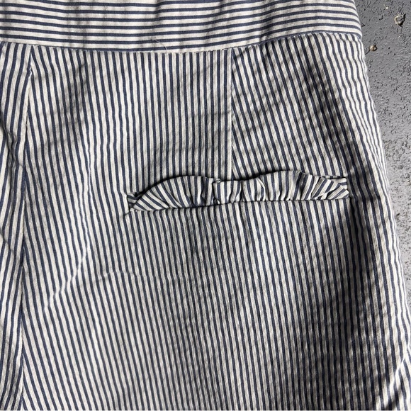 J.crew ruffle Seersucker shorts in size 4 - Picture 6 of 8